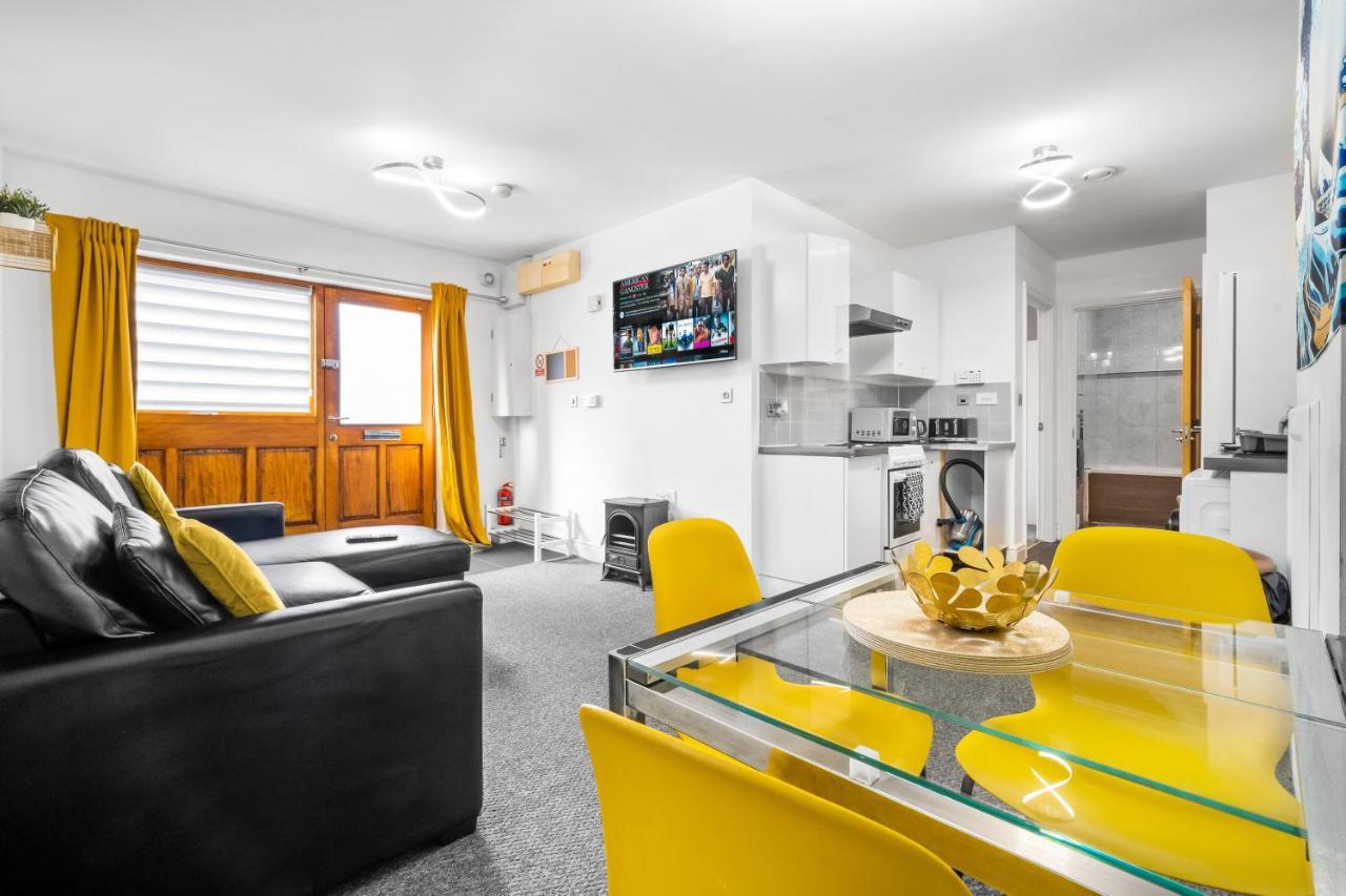 Broadway Suite - Newly Refurbished Stylish Apartment With Free Private Parking - Great Location 버밍엄 외부 사진